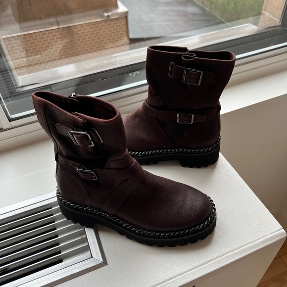 Vince Camuto Motorcycle Boots. Size 6 women's. NEW! - Picture 5 of 8